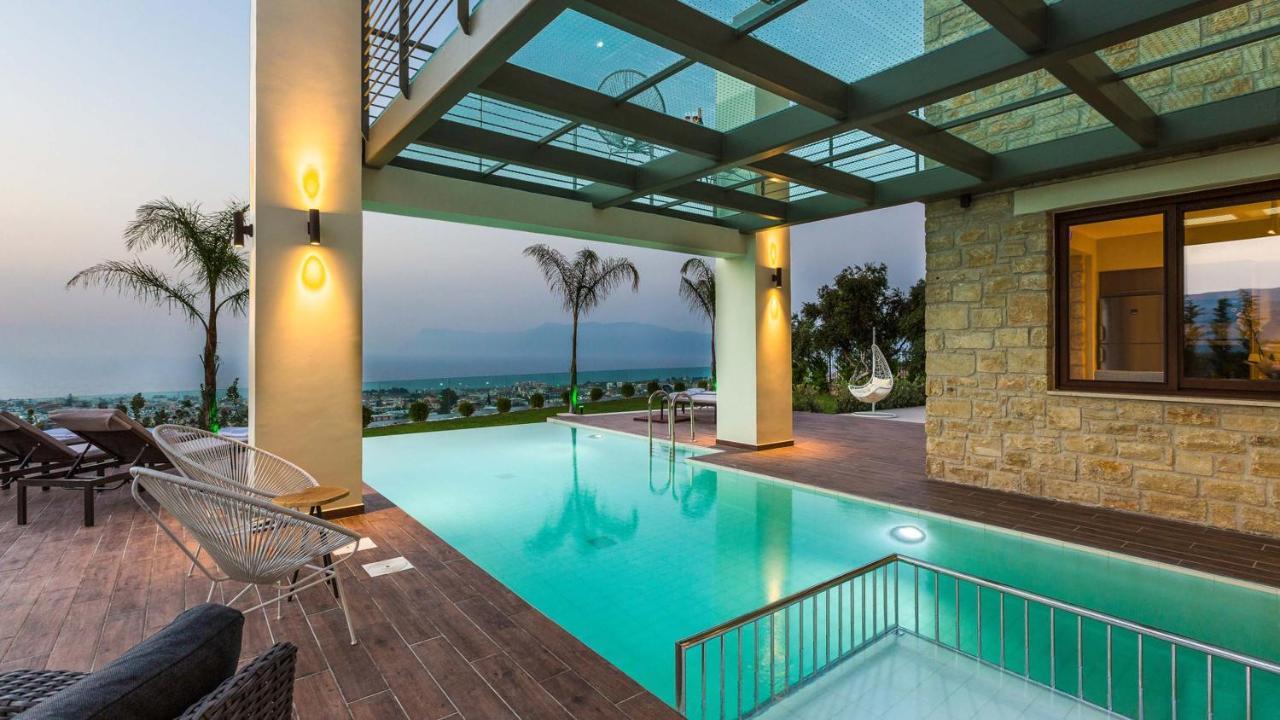 Villa Emilia I Luxury, Amazing Seaview, Next To The Town Kíssamos Exterior foto